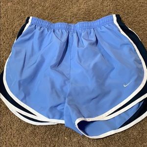 Nike Women’s Tempo Shorts Size Medium - Used